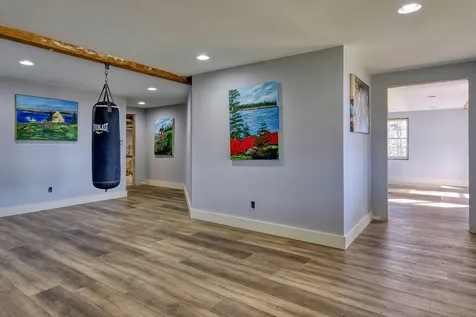 25 Browns Avenue Sedgwick ME 04676