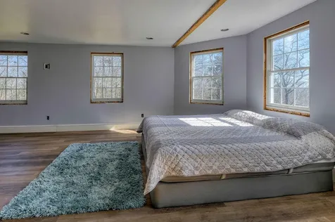 25 Browns Avenue Sedgwick ME 04676