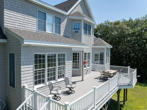 25 Browns Avenue Sedgwick ME 04676