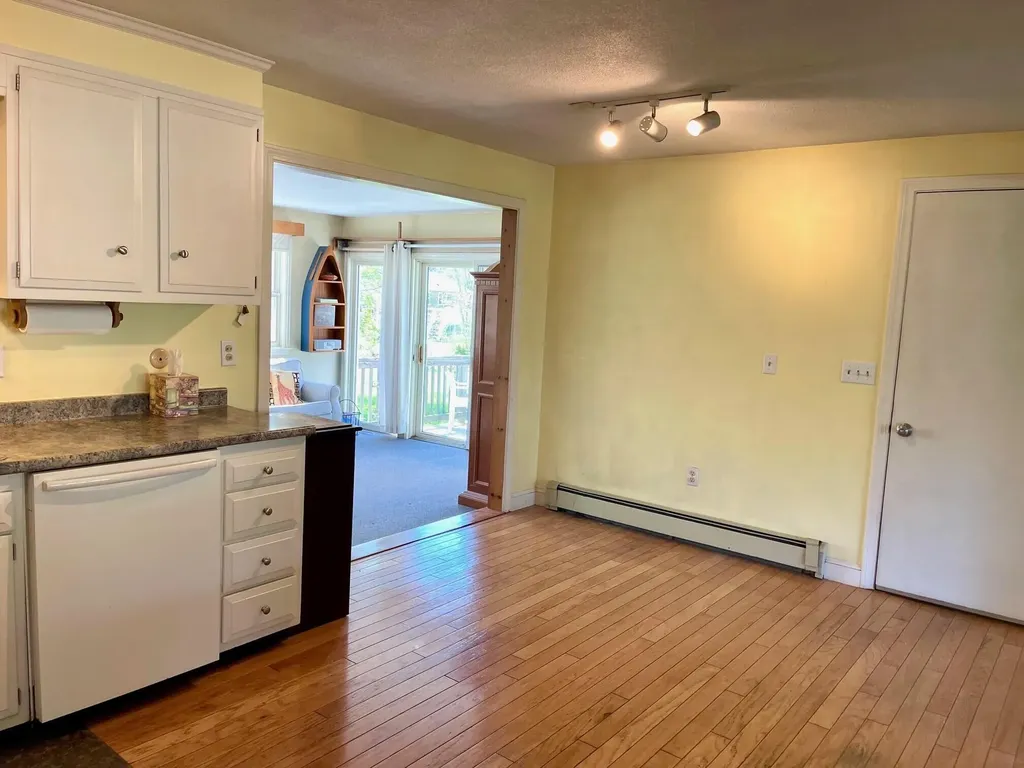 29 Woodside Drive Kennebunk ME 04043