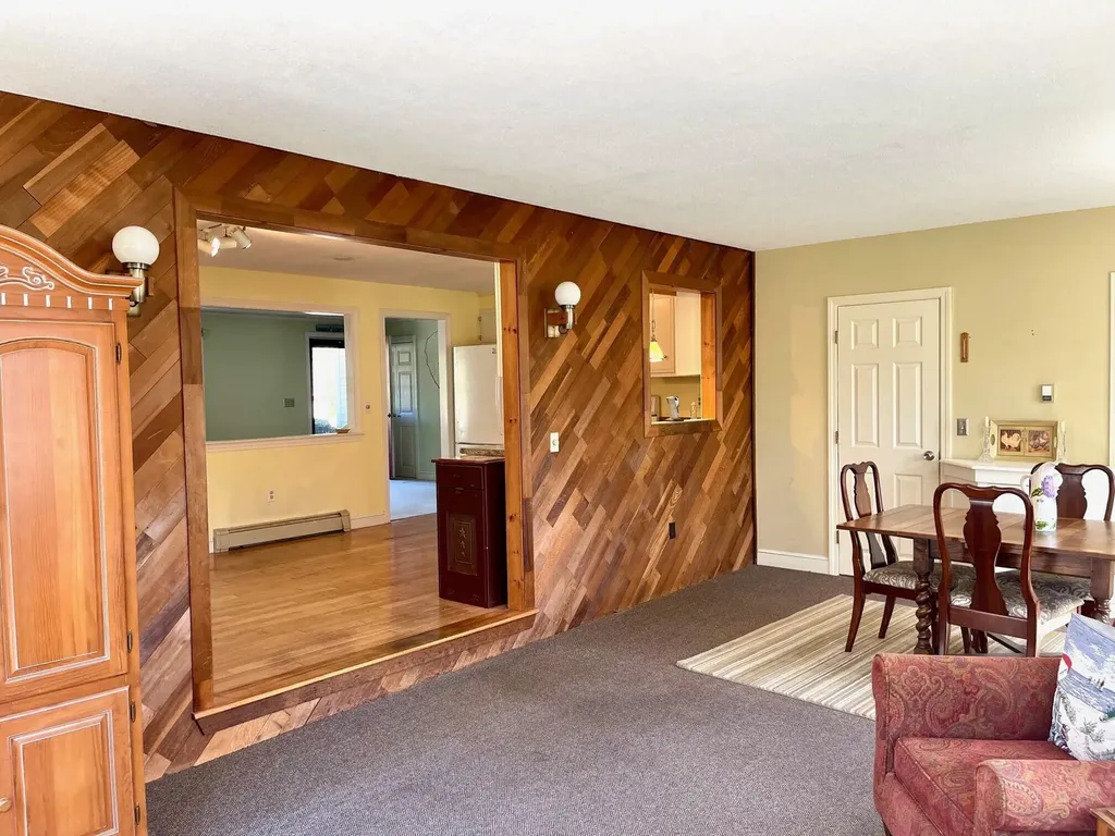 29 Woodside Drive Kennebunk ME 04043