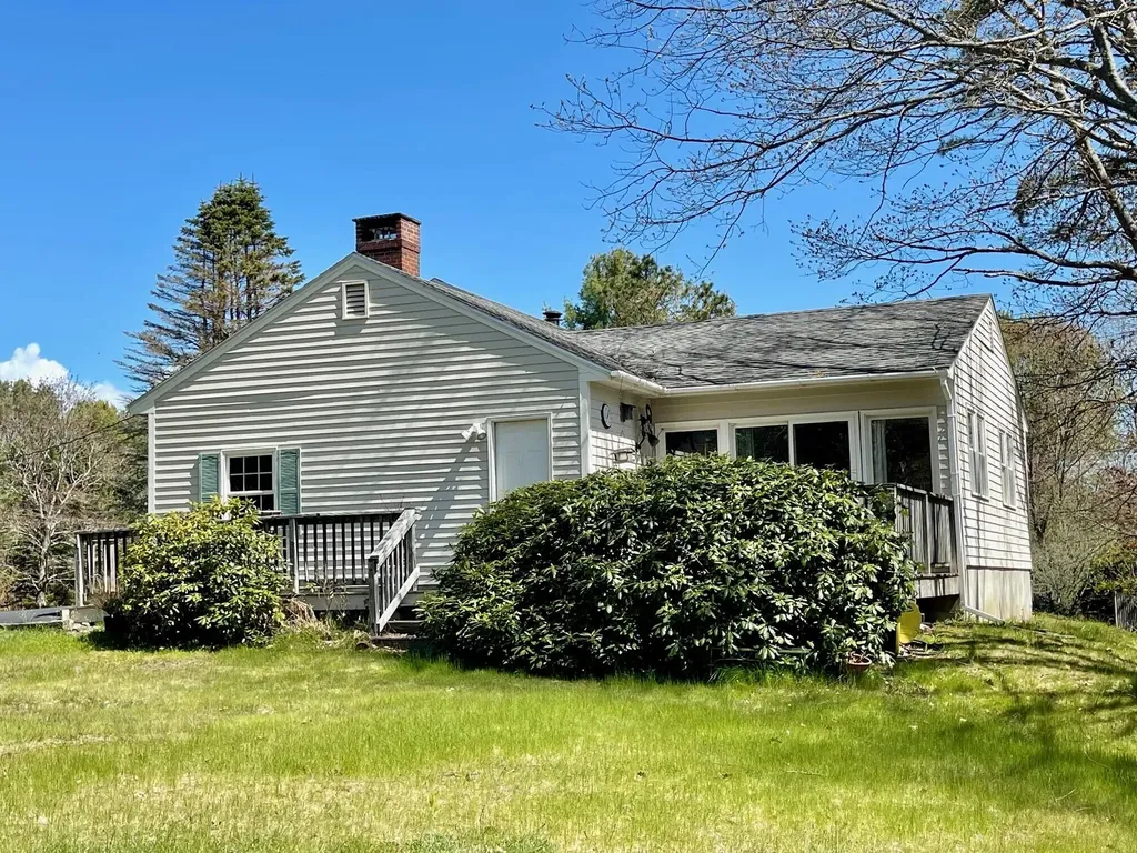 29 Woodside Drive Kennebunk ME 04043