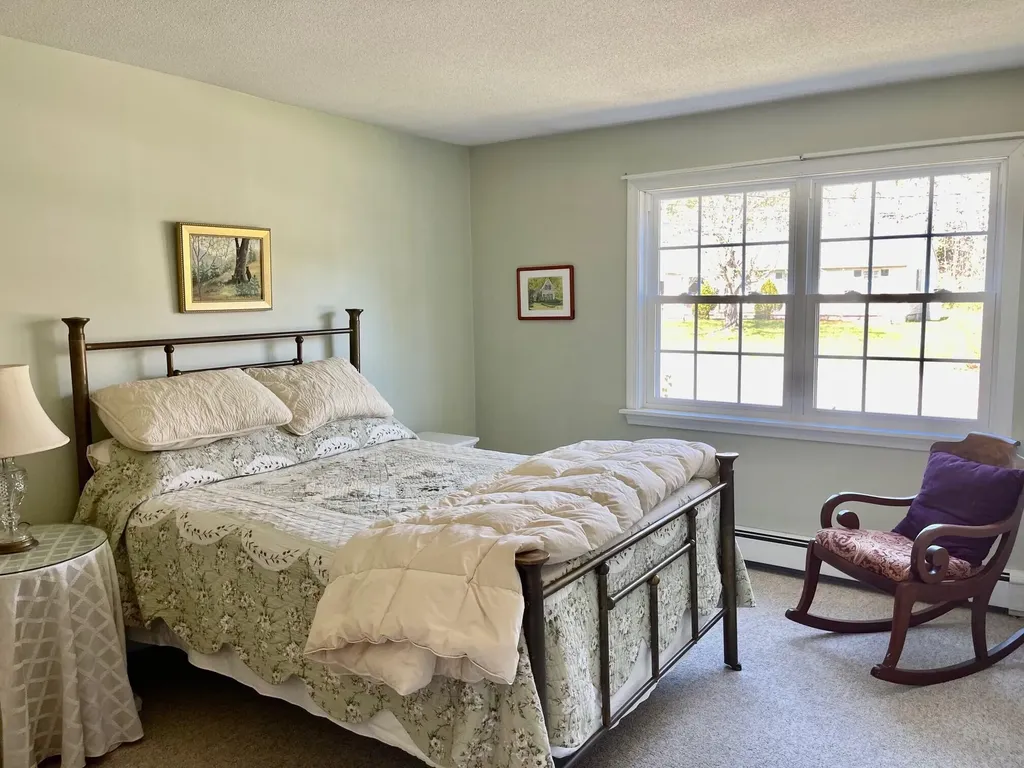 29 Woodside Drive Kennebunk ME 04043