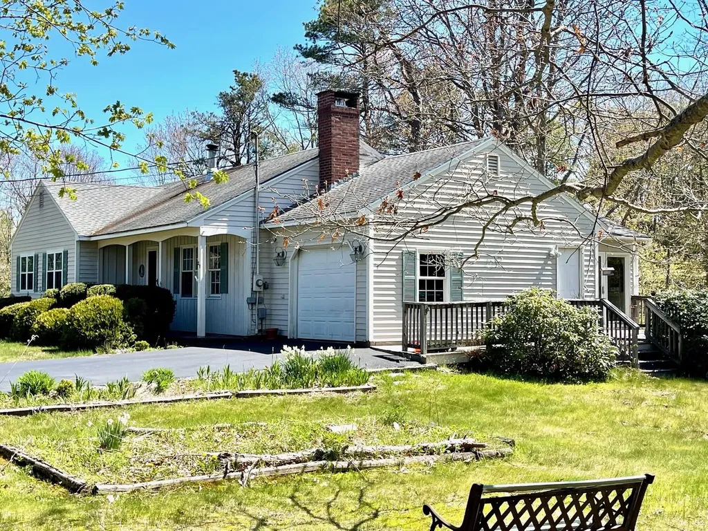 29 Woodside Drive Kennebunk ME 04043