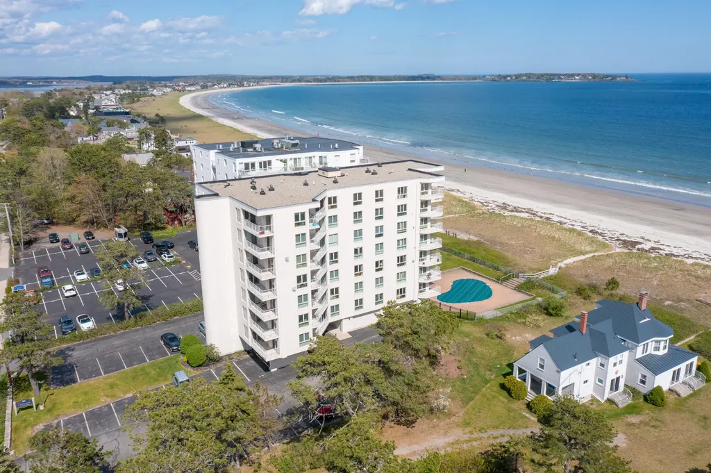 219 E Grand Avenue Old Orchard Beach ME 04064
