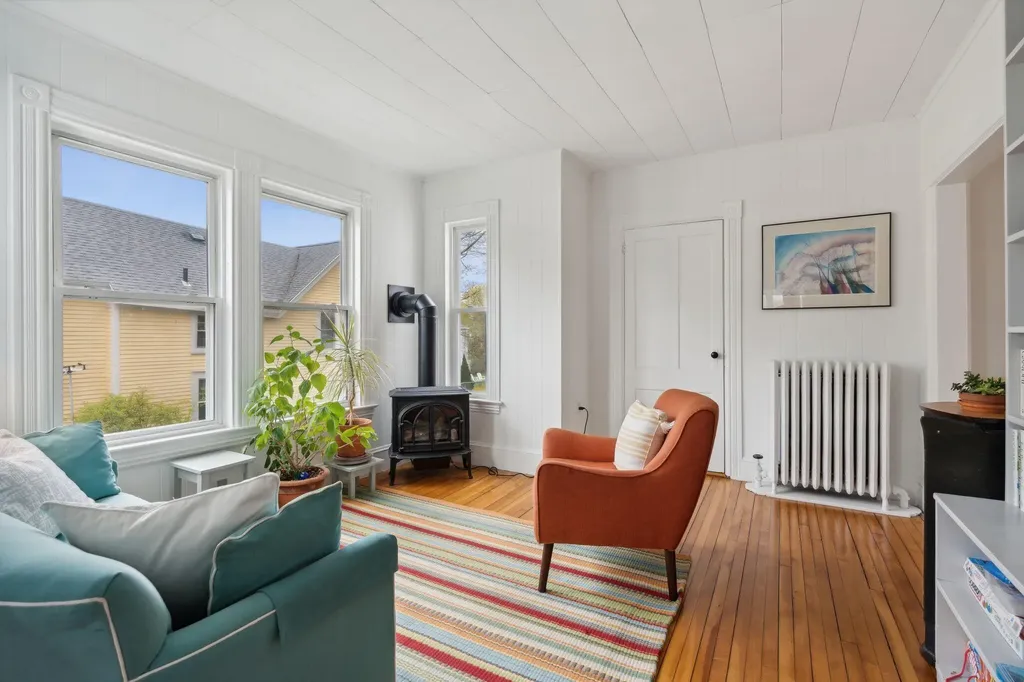 102 Bedford Street Bath ME 04530