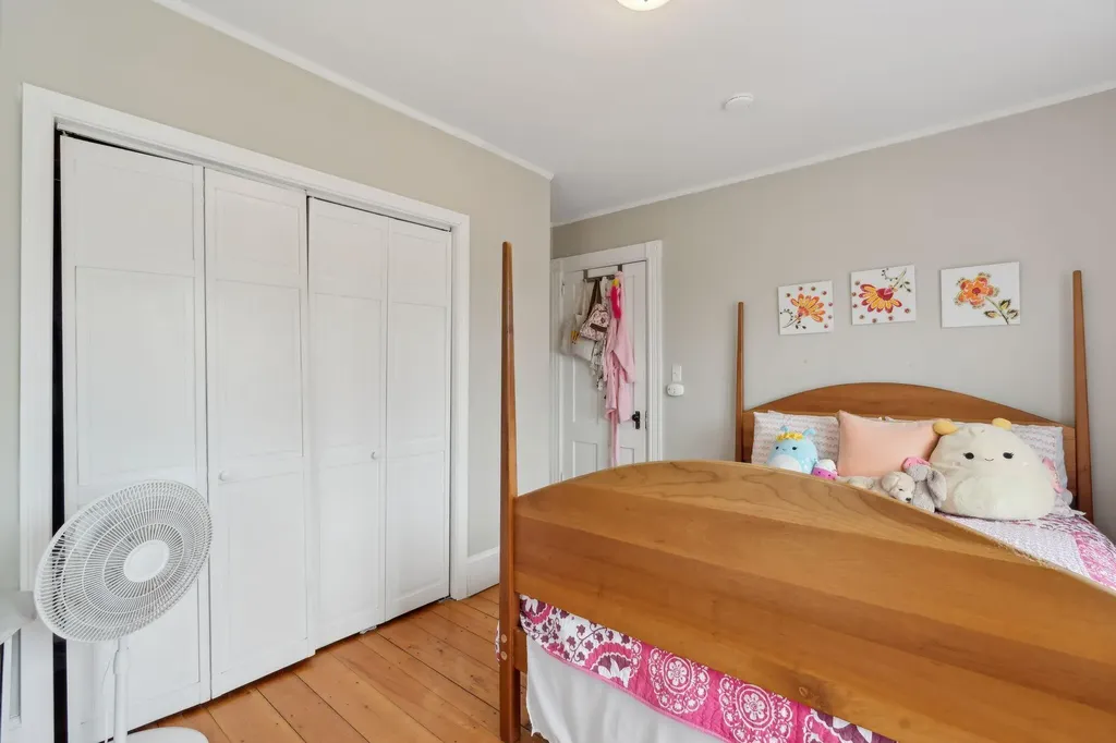 102 Bedford Street Bath ME 04530