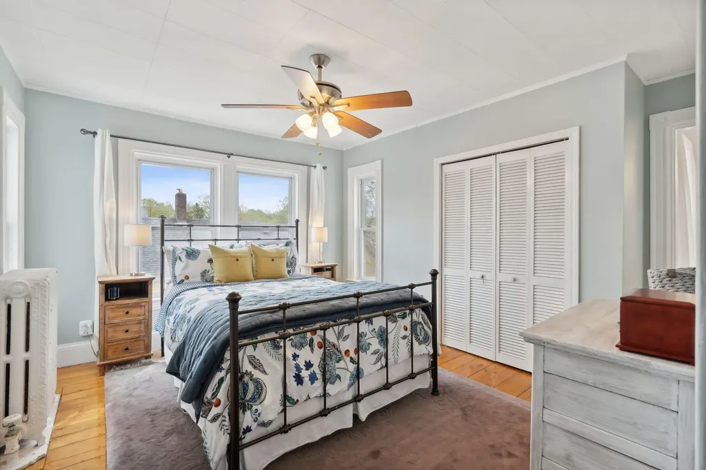 102 Bedford Street Bath ME 04530