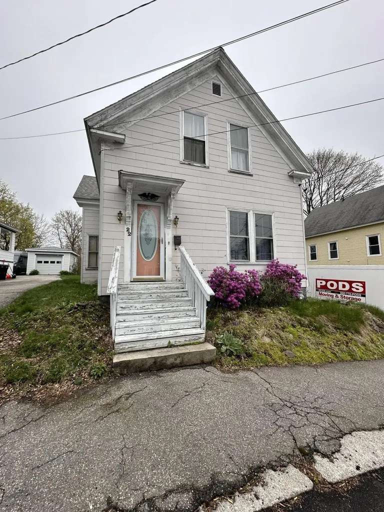 22 West Myrtle Street Biddeford ME 04005