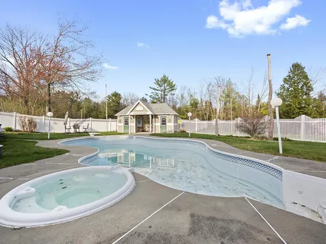 220 Oak Pond Road Skowhegan ME 04976
