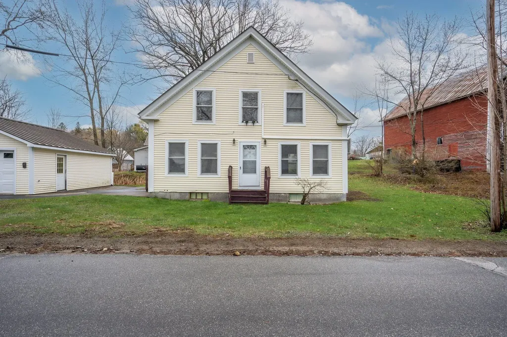 11 Curve Street Wilton ME 04294