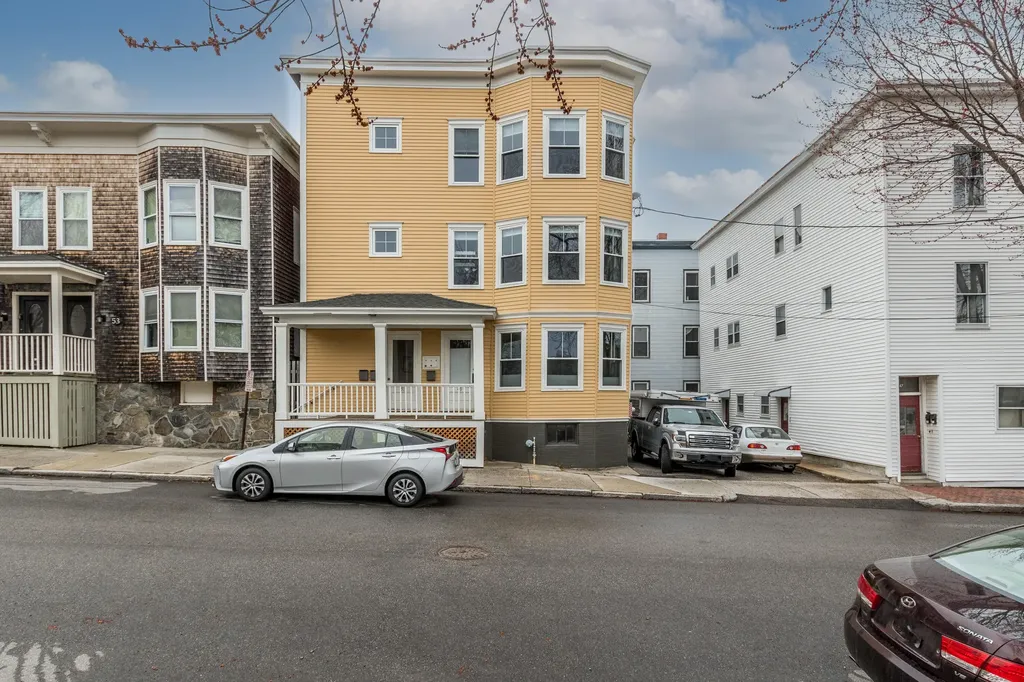 49 Moody Street Portland ME 04101