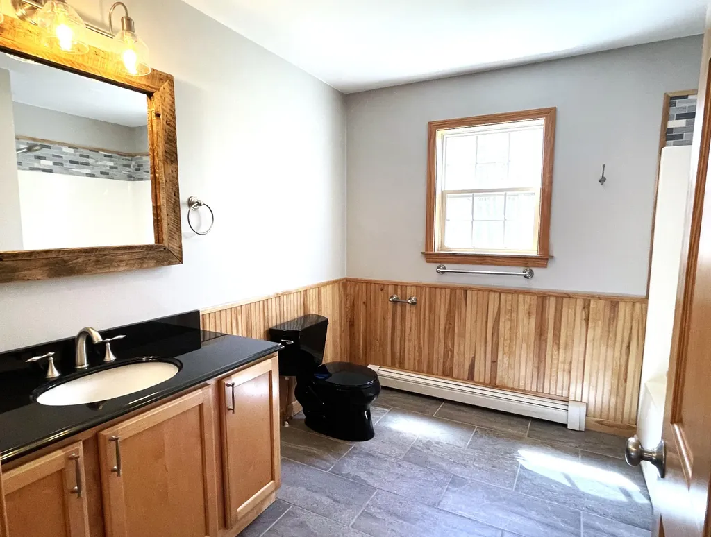541 Marsh Road Sabattus ME 04280