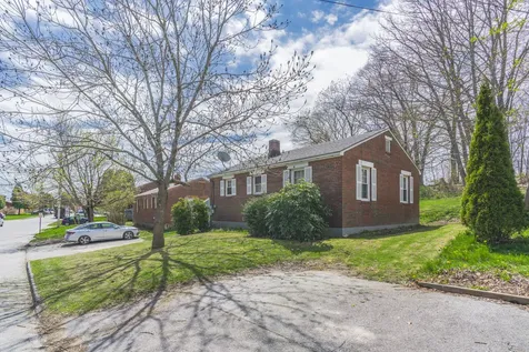 86 Bluff Road Bath ME 04530