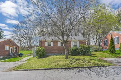 86 Bluff Road Bath ME 04530