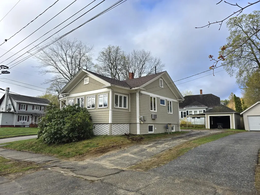104 Granite Street Auburn ME 04210
