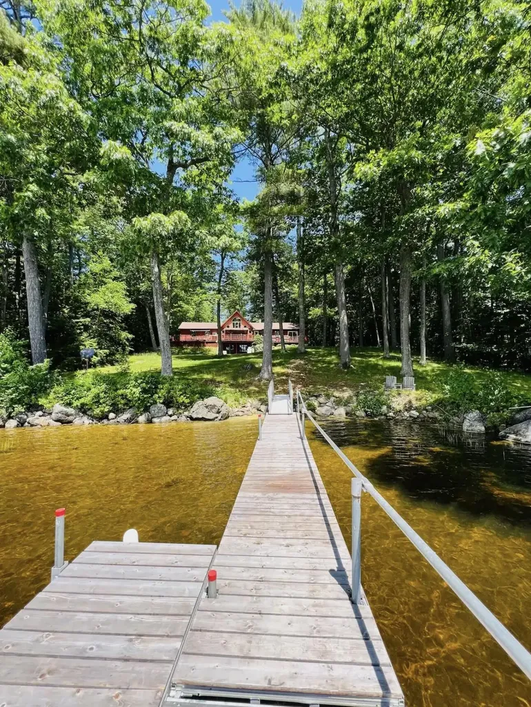 17 Evergreen Way Orland ME 04472