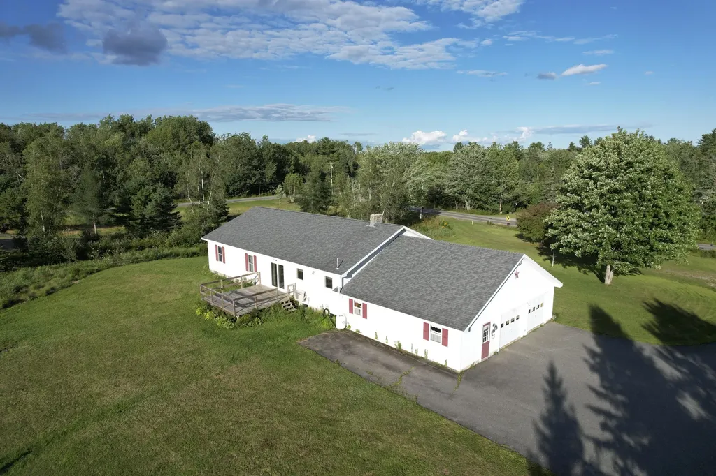 212 Jordan River Road Lamoine ME 04605