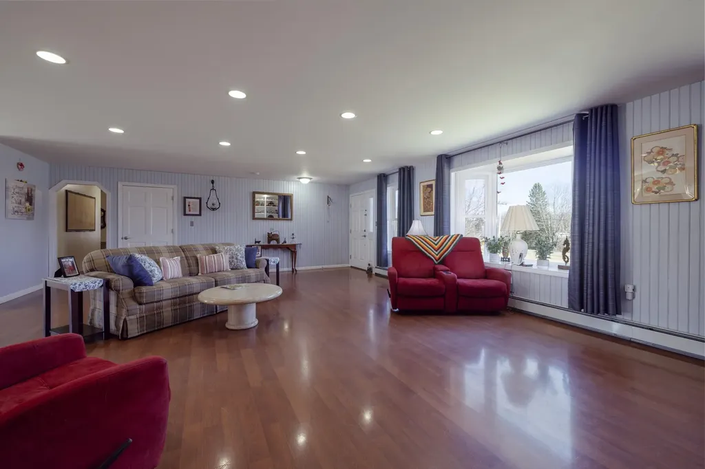 212 Jordan River Road Lamoine ME 04605