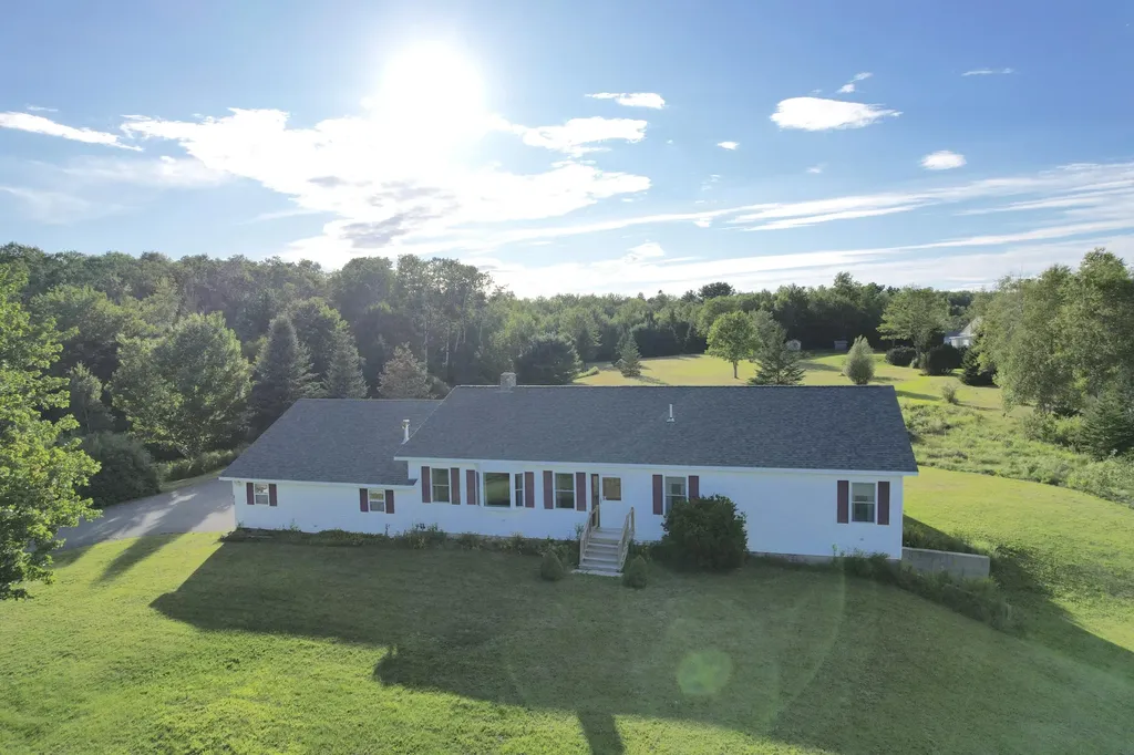 212 Jordan River Road Lamoine ME 04605