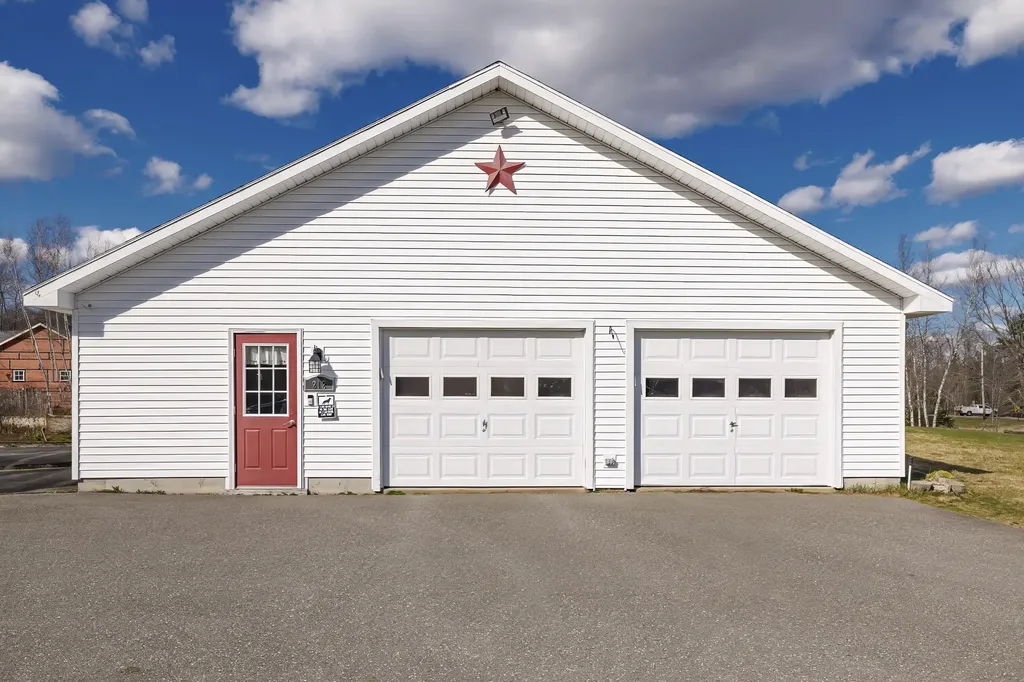 212 Jordan River Road Lamoine ME 04605