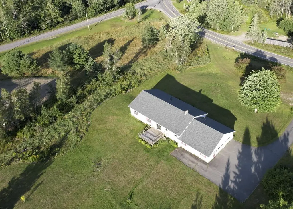 212 Jordan River Road Lamoine ME 04605