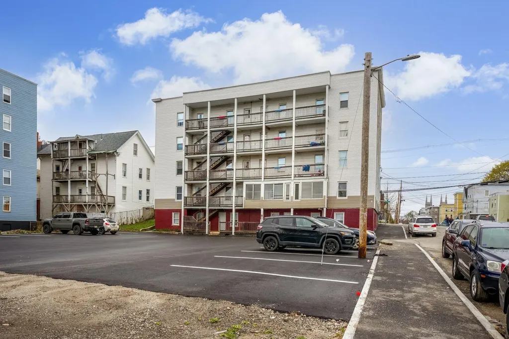 212-214 Blake Street Lewiston ME 04240