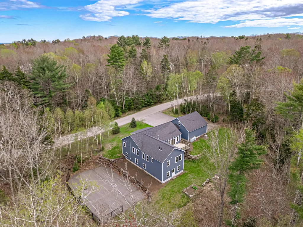 55 Good Wind Lane Camden ME 04843