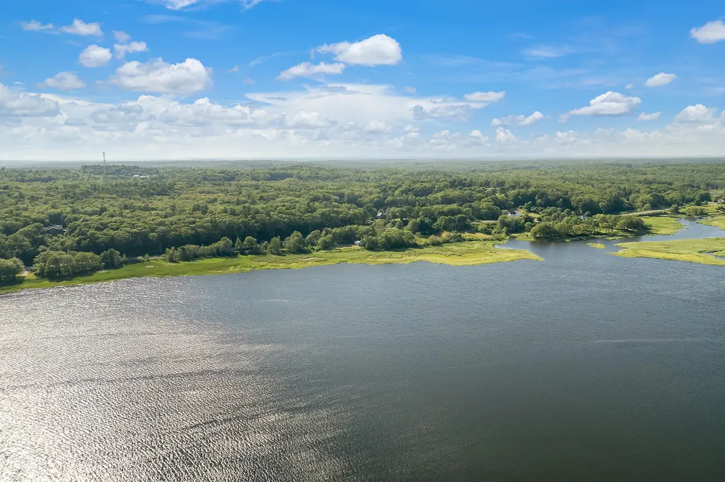 674 Main Road Phippsburg ME 04562