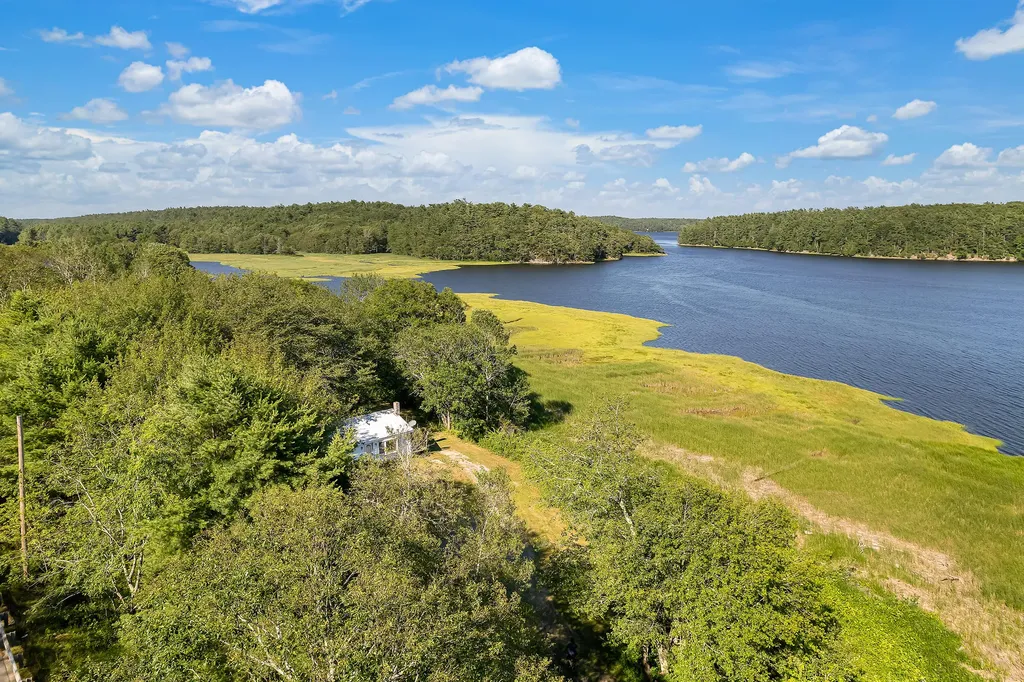 674 Main Road Phippsburg ME 04562