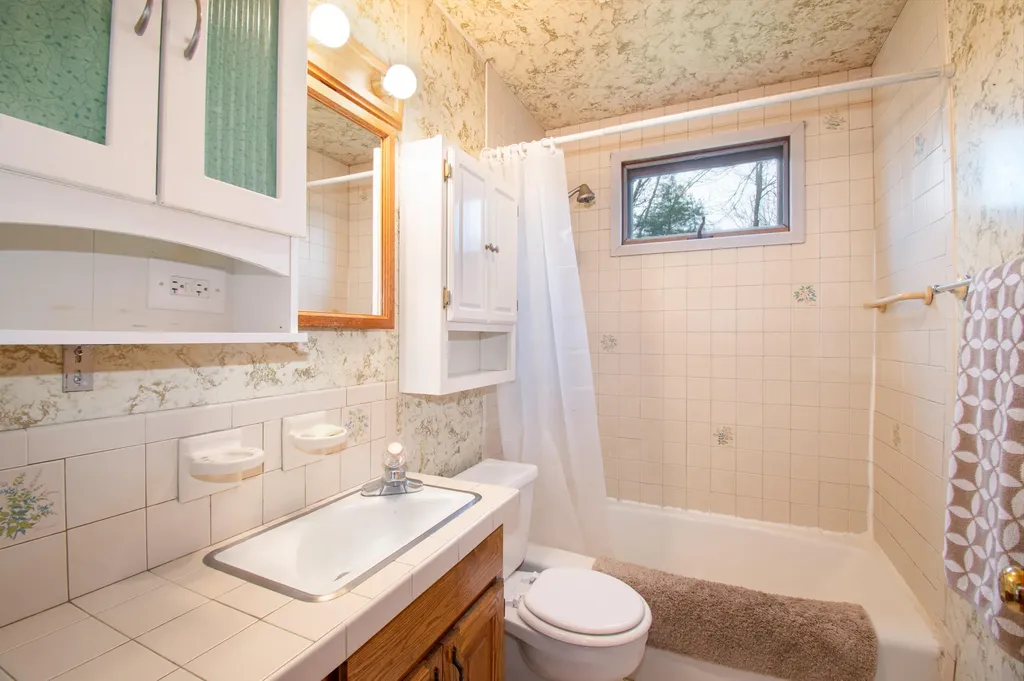40 Maquoit Road Brunswick ME 04011
