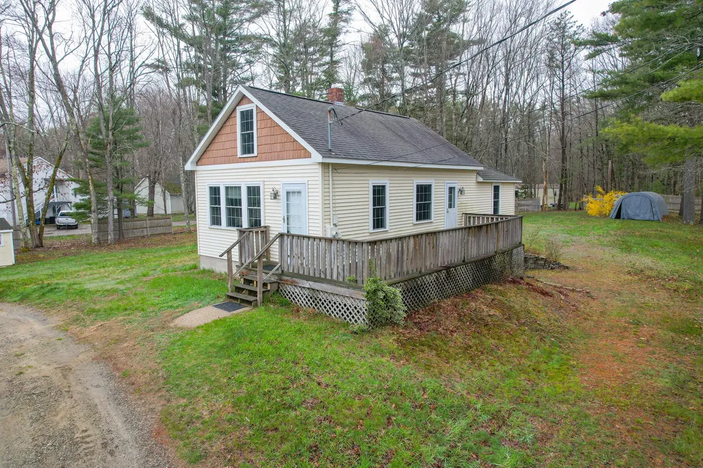 40 Maquoit Road Brunswick ME 04011