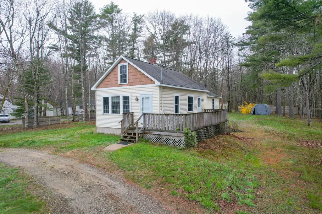 40 Maquoit Road Brunswick ME 04011