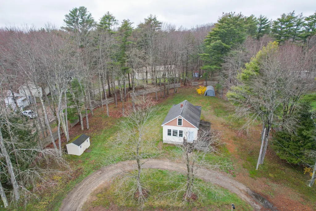 40 Maquoit Road Brunswick ME 04011