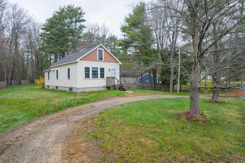 40 Maquoit Road Brunswick ME 04011