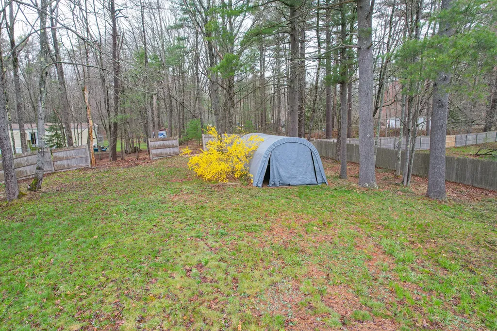 40 Maquoit Road Brunswick ME 04011