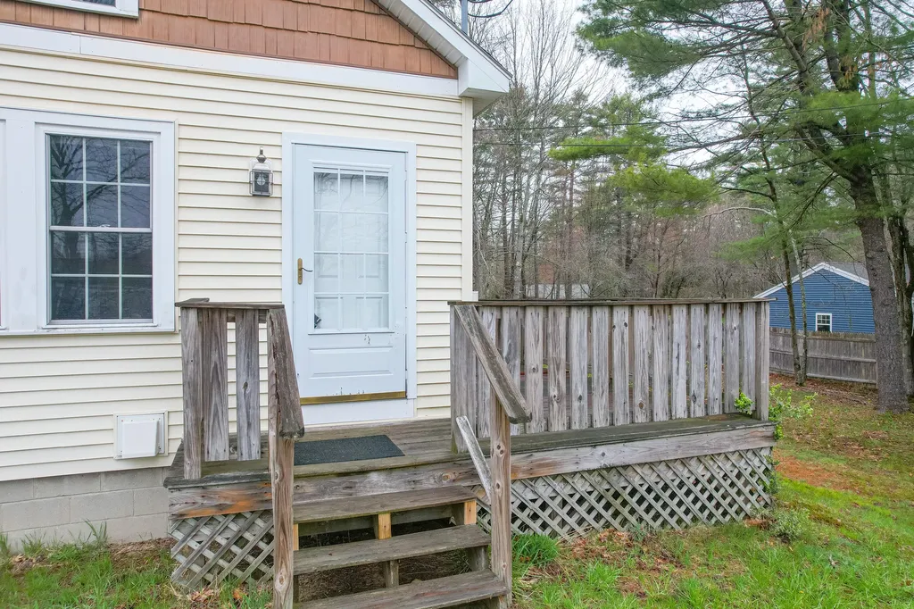 40 Maquoit Road Brunswick ME 04011