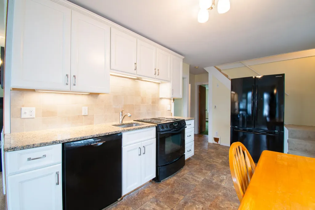 40 Maquoit Road Brunswick ME 04011