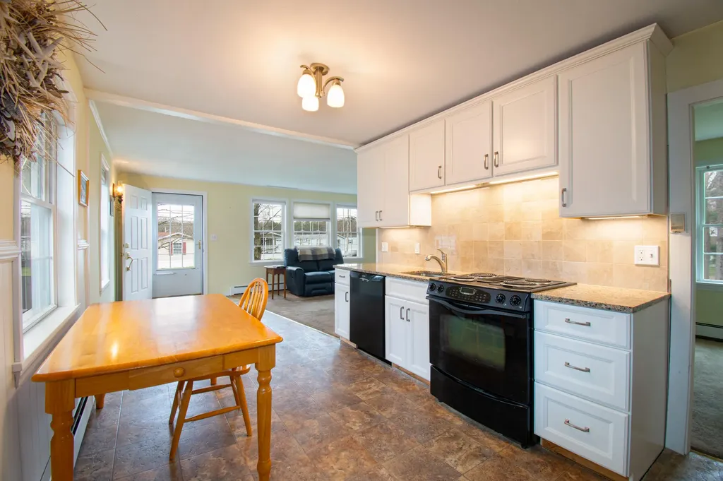 40 Maquoit Road Brunswick ME 04011