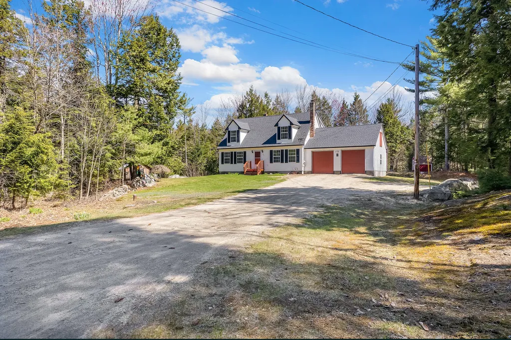 84 Witham Road New Gloucester ME 04260