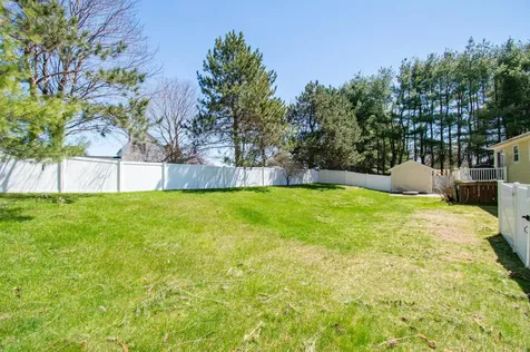 20 Sherry Lane Auburn ME 04210