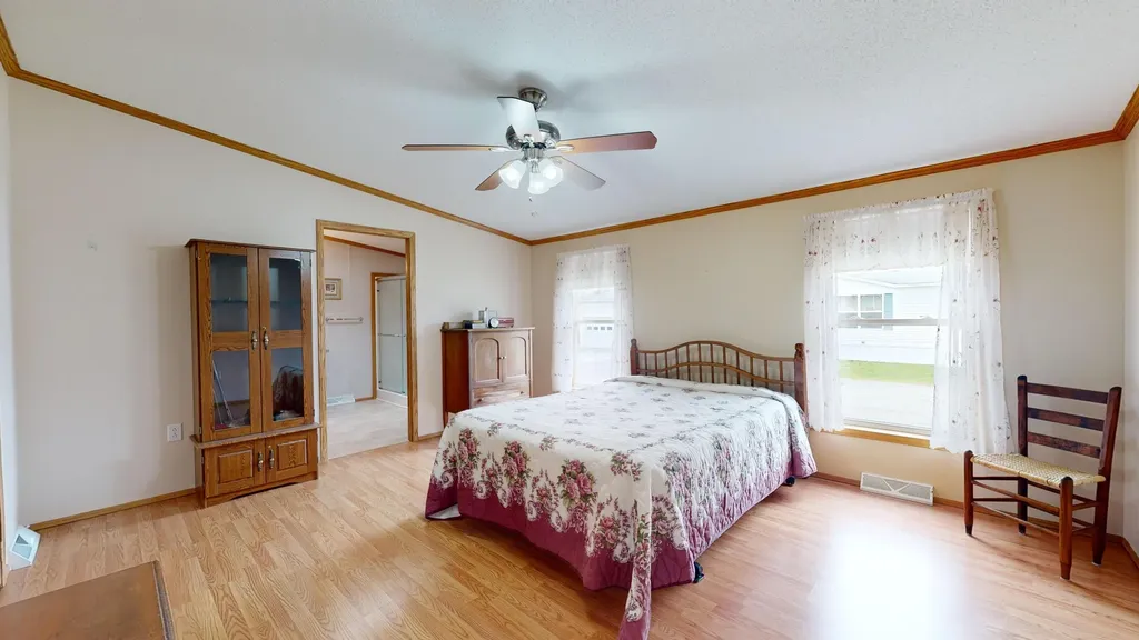 6 Ivy Drive Norway ME 04268