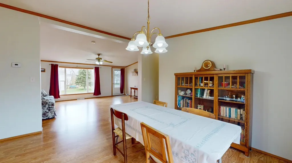 6 Ivy Drive Norway ME 04268