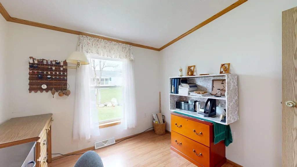 6 Ivy Drive Norway ME 04268