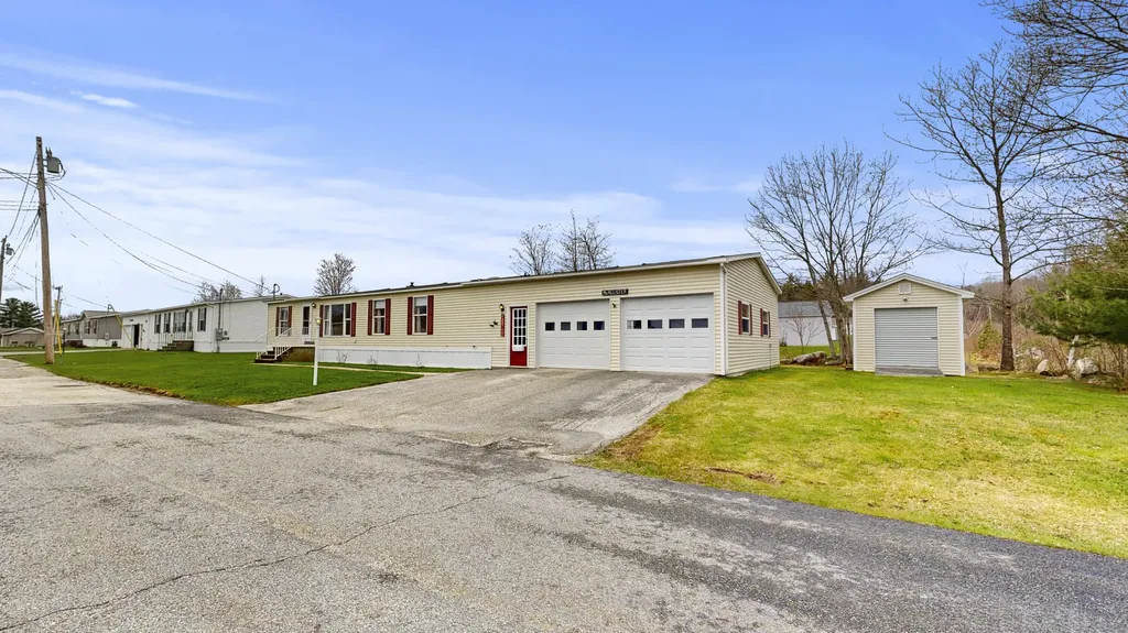 6 Ivy Drive Norway ME 04268