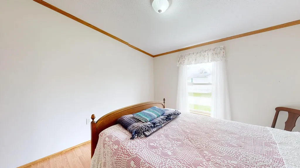 6 Ivy Drive Norway ME 04268