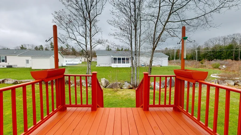 6 Ivy Drive Norway ME 04268