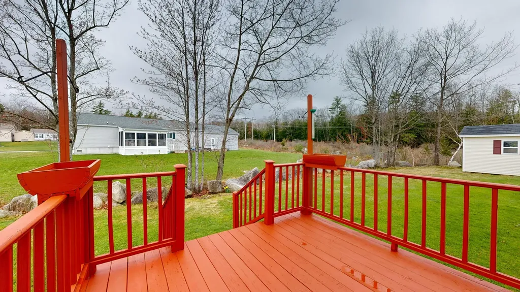 6 Ivy Drive Norway ME 04268