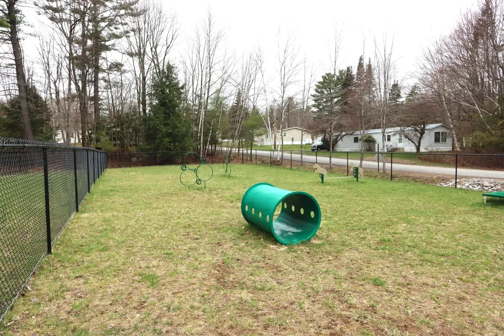 6 Ivy Drive Norway ME 04268