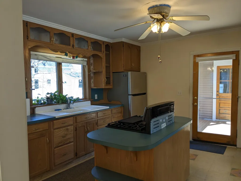 41 Granite Street Rockland ME 04841
